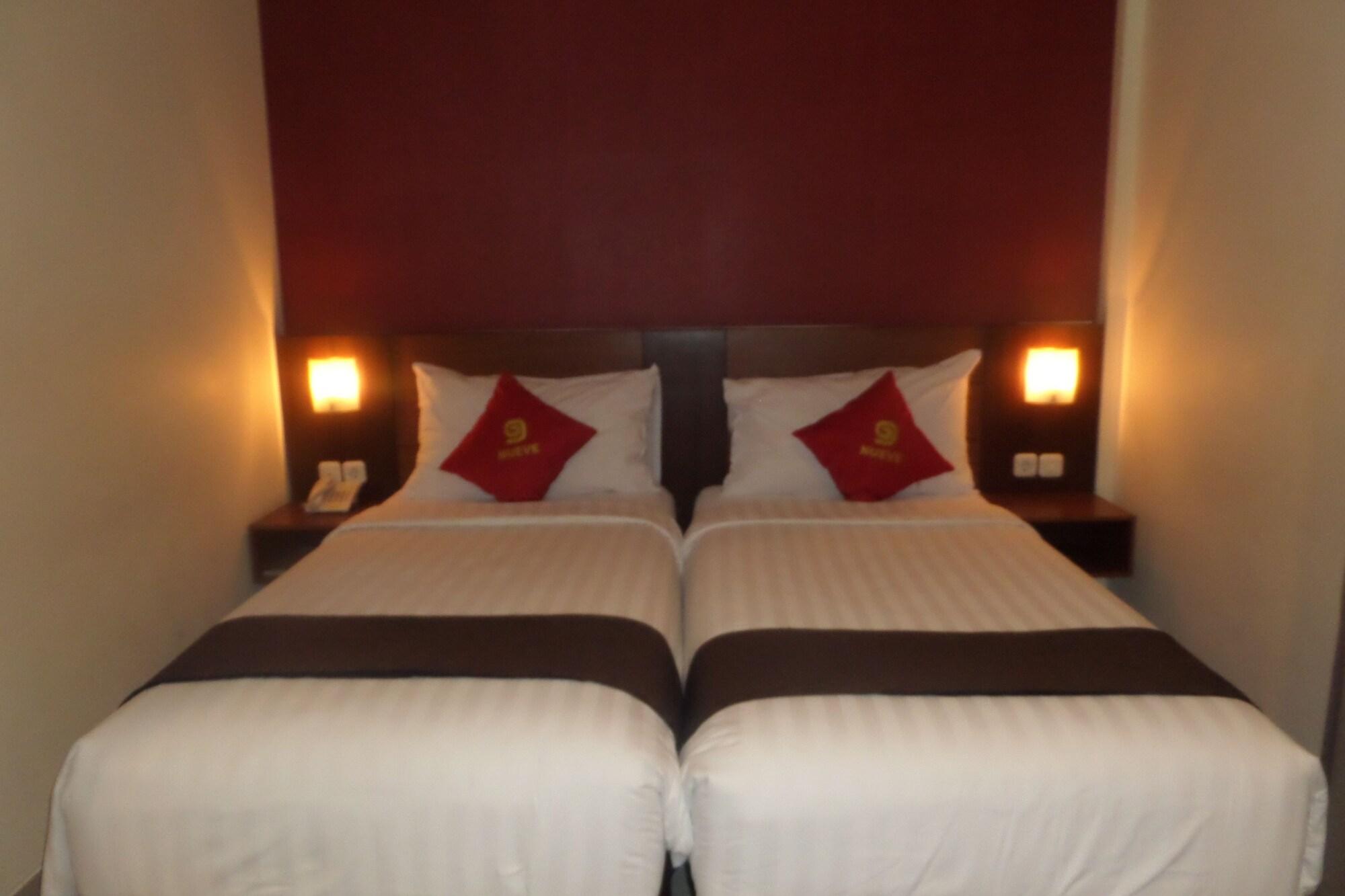 Nueve Malioboro Hotel Yogyakarta Exterior foto