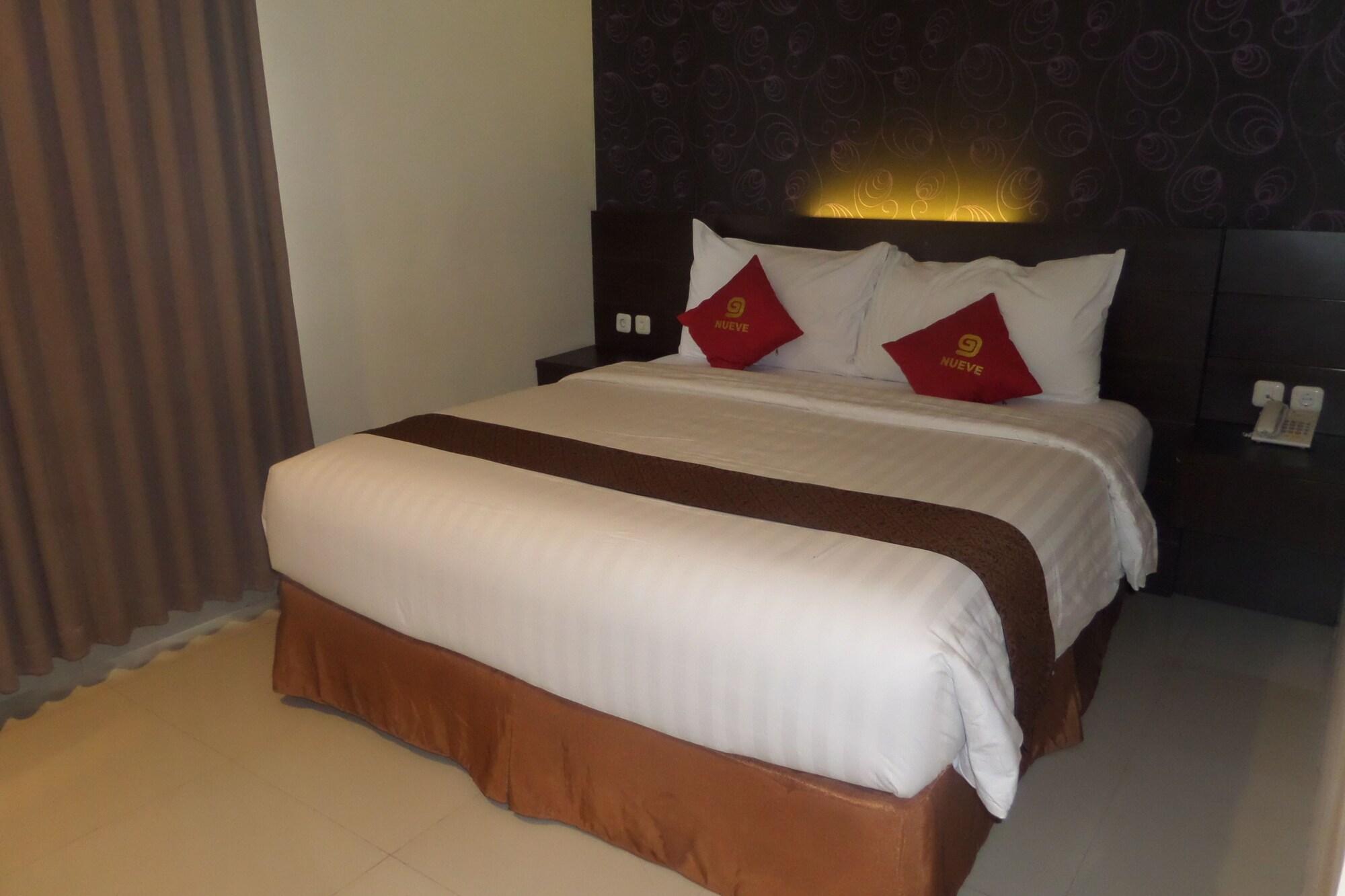 Nueve Malioboro Hotel Yogyakarta Exterior foto