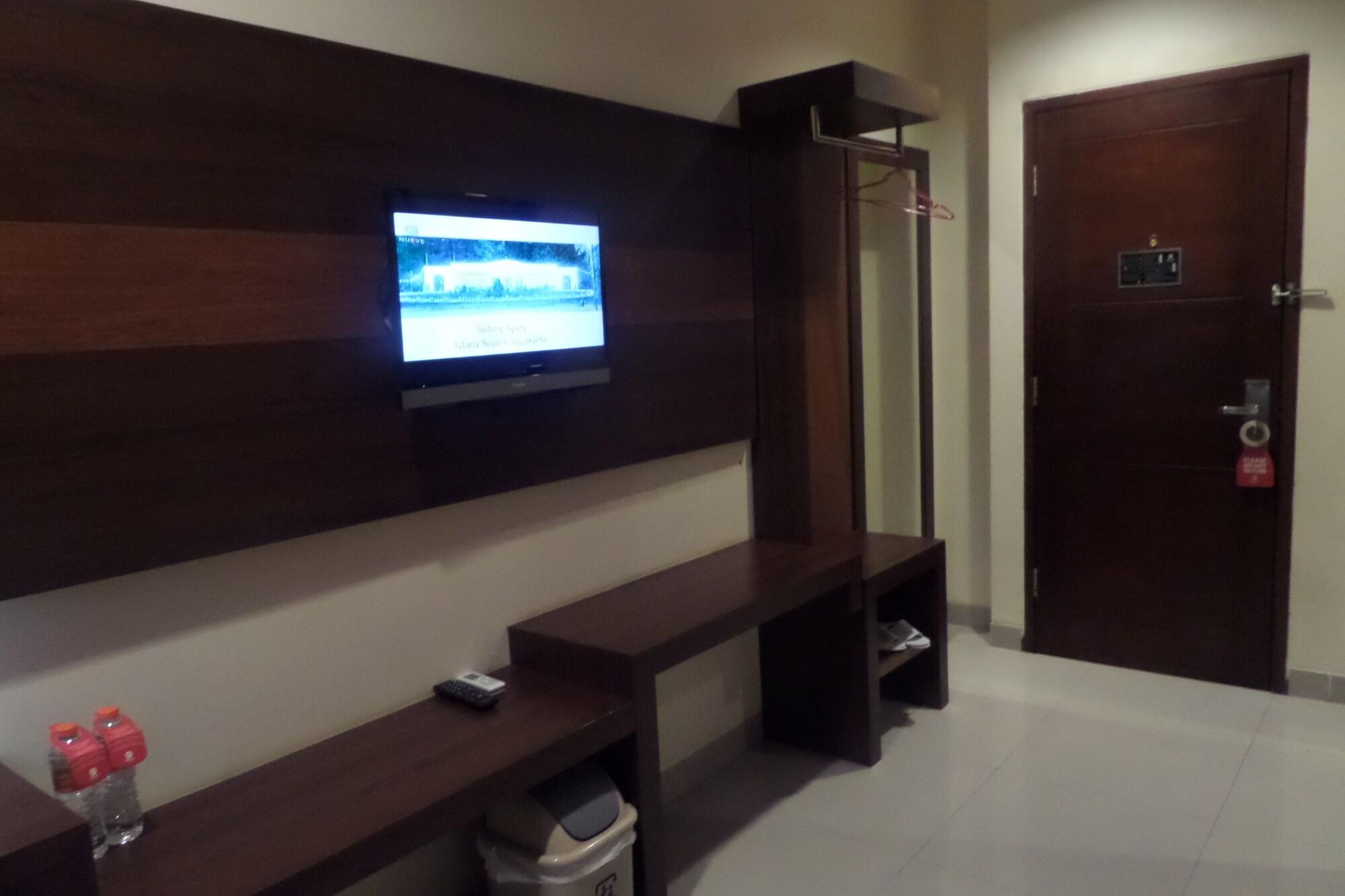 Nueve Malioboro Hotel Yogyakarta Exterior foto