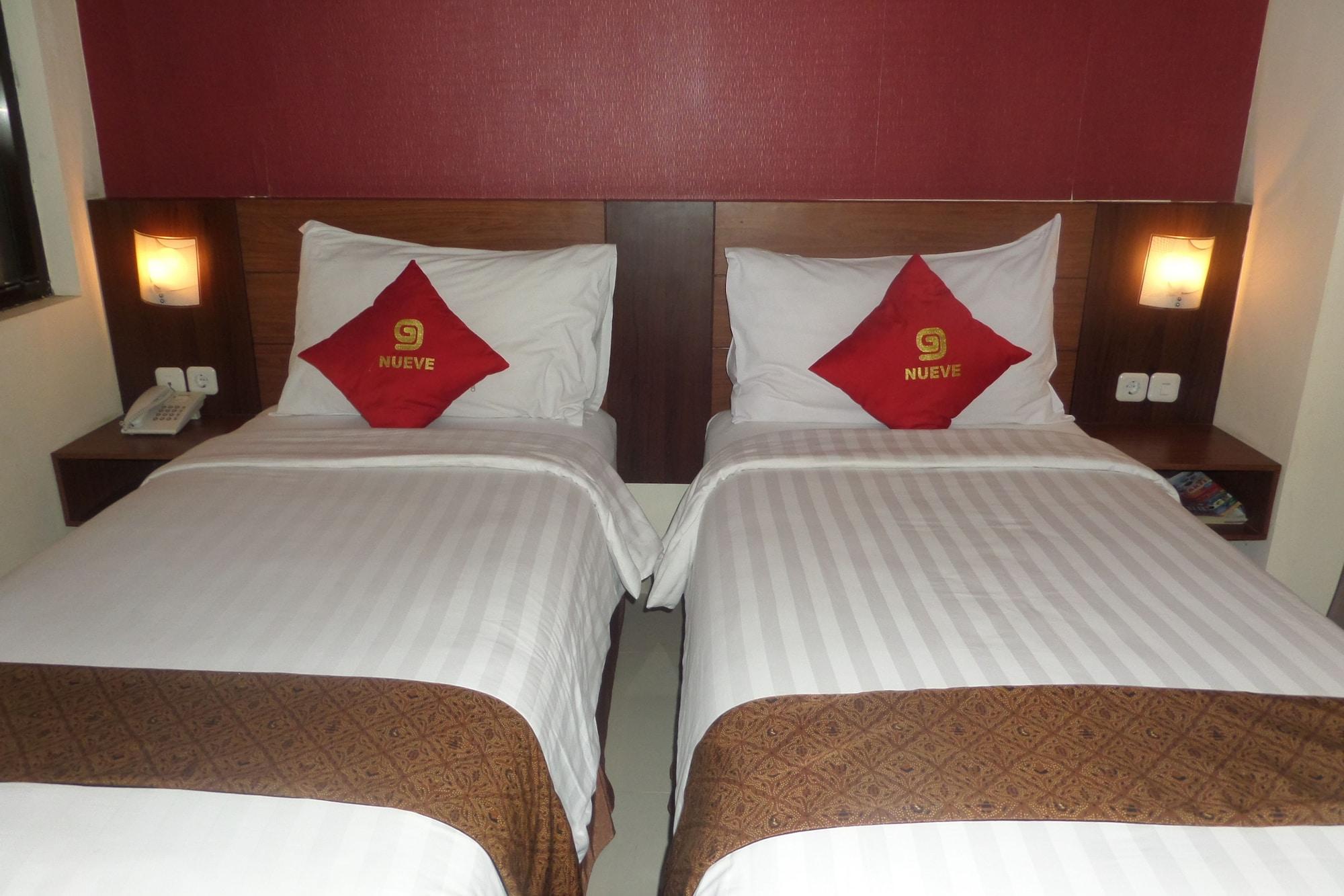Nueve Malioboro Hotel Yogyakarta Exterior foto