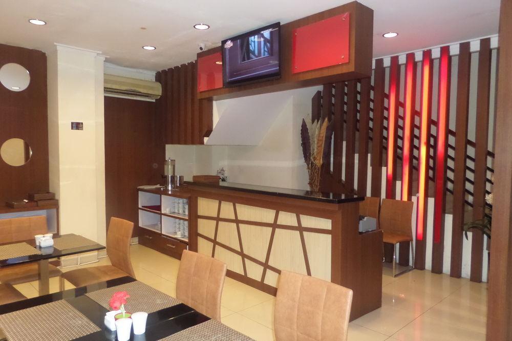 Nueve Malioboro Hotel Yogyakarta Exterior foto