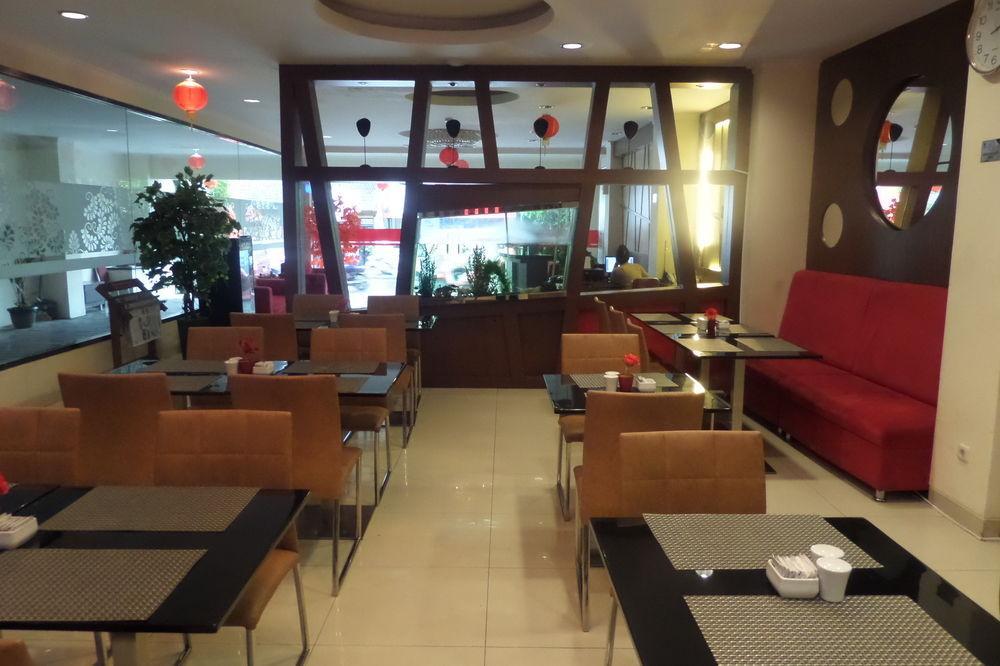 Nueve Malioboro Hotel Yogyakarta Exterior foto