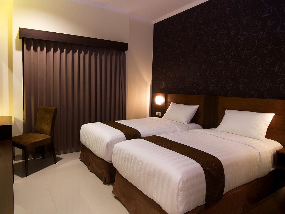 Nueve Malioboro Hotel Yogyakarta Exterior foto