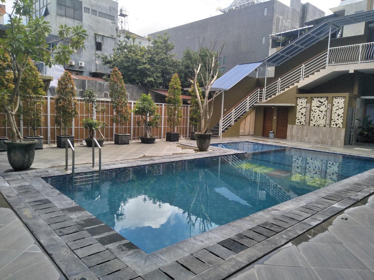 Nueve Malioboro Hotel Yogyakarta Exterior foto