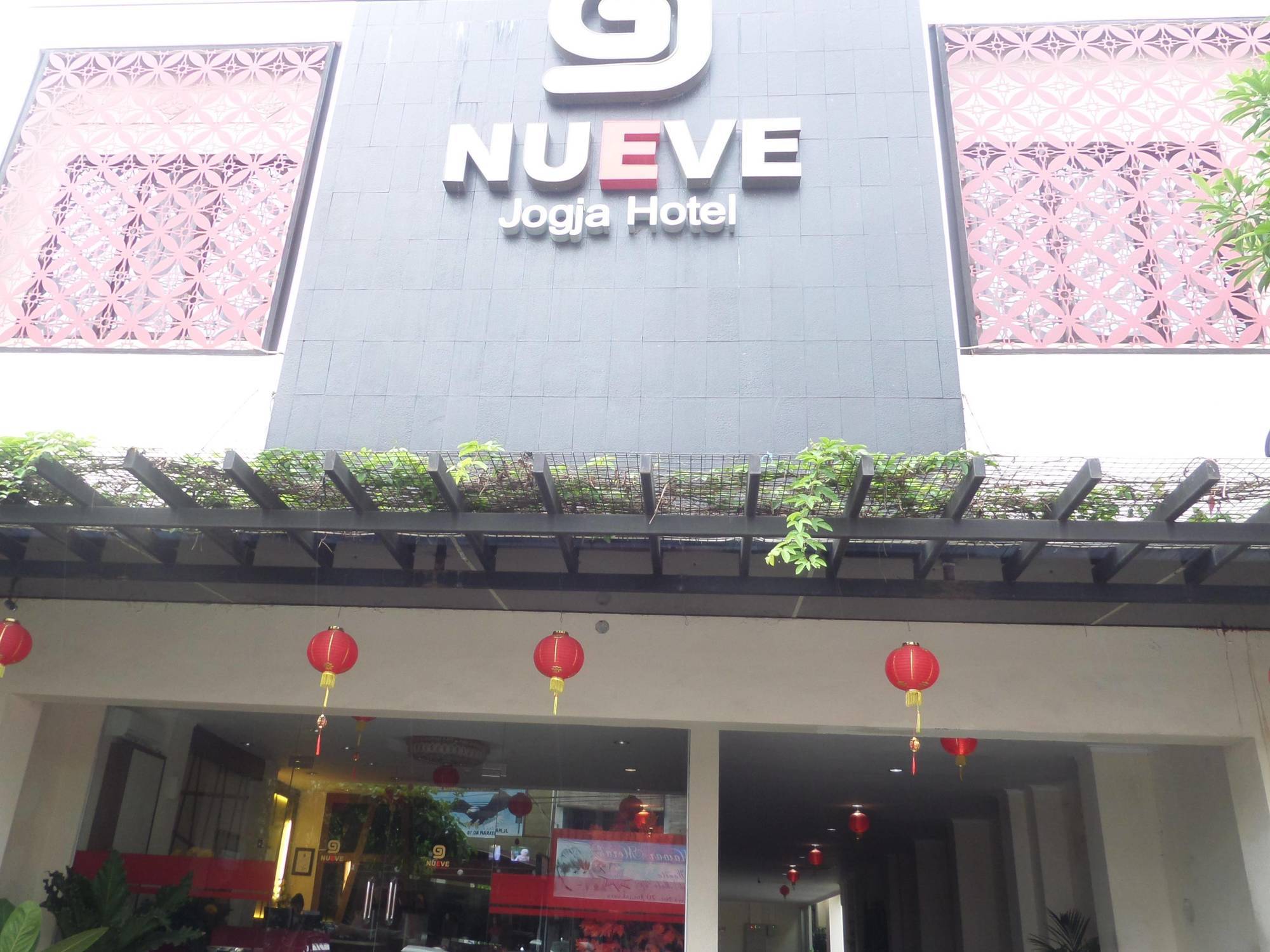 Nueve Malioboro Hotel Yogyakarta Exterior foto