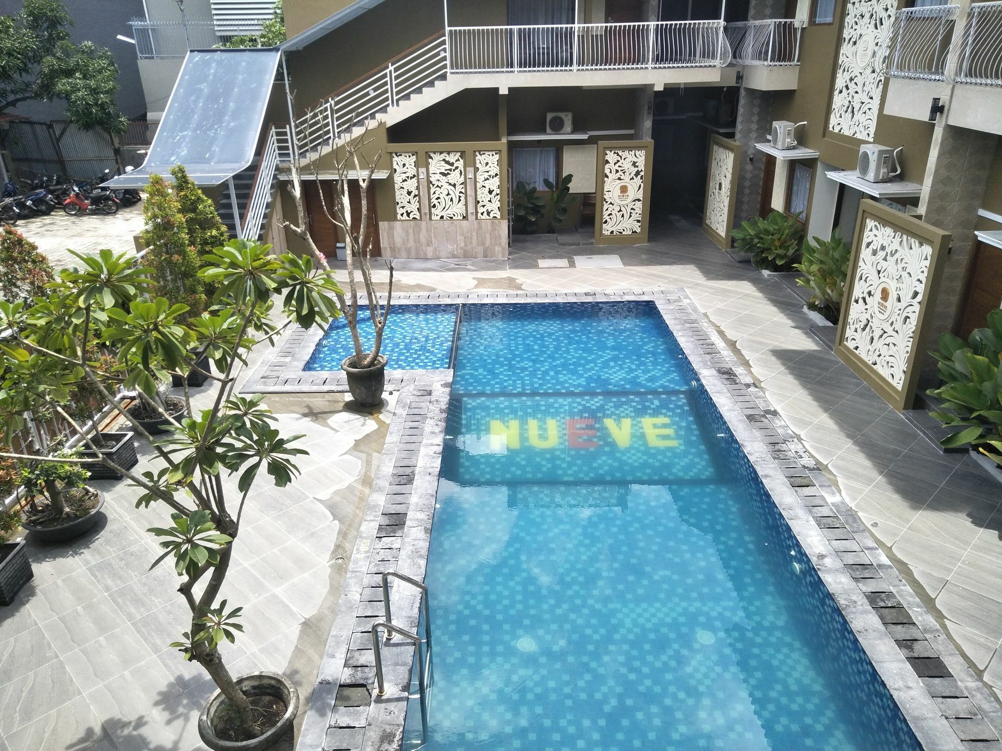Nueve Malioboro Hotel Yogyakarta Exterior foto