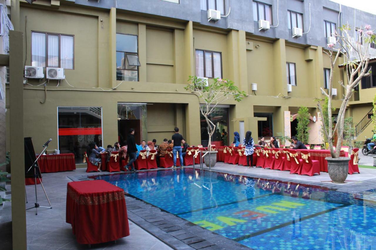 Nueve Malioboro Hotel Yogyakarta Exterior foto